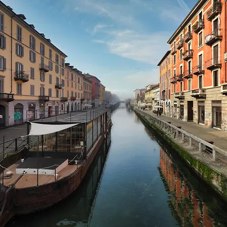 Apartment Joivy Welcoming Flat With Balcony Next To Naviglio Grande *